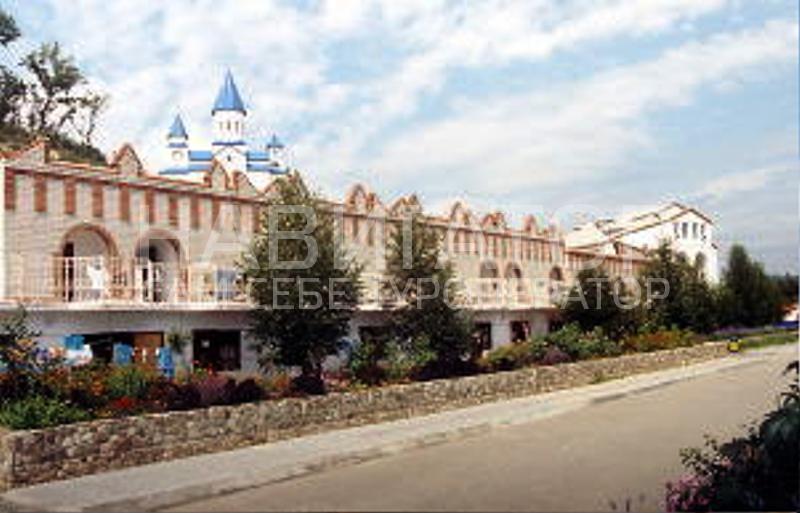 ТОРНАДО - база отдыха и яхт клуб в пос. Новомихайловский