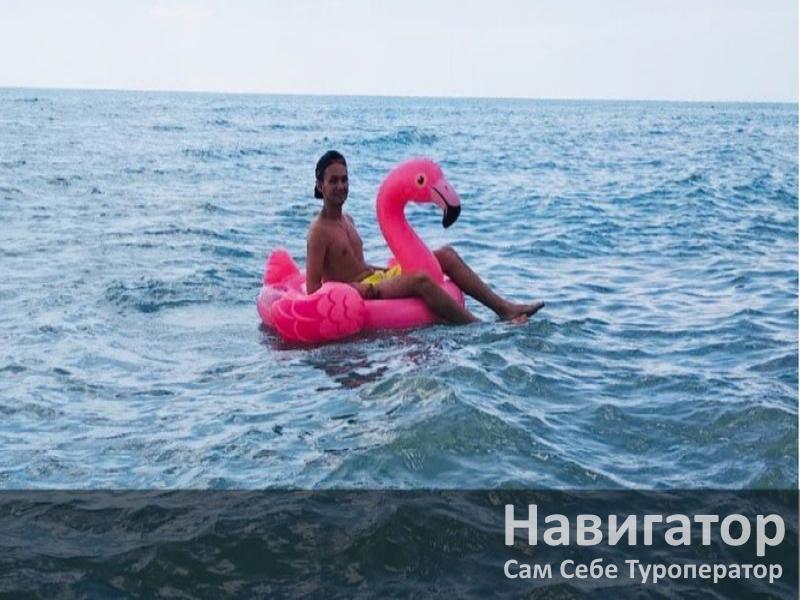 ЛАЗУРНЫЙ БЕРЕГ - гостиничный комплекс в Лермонтово