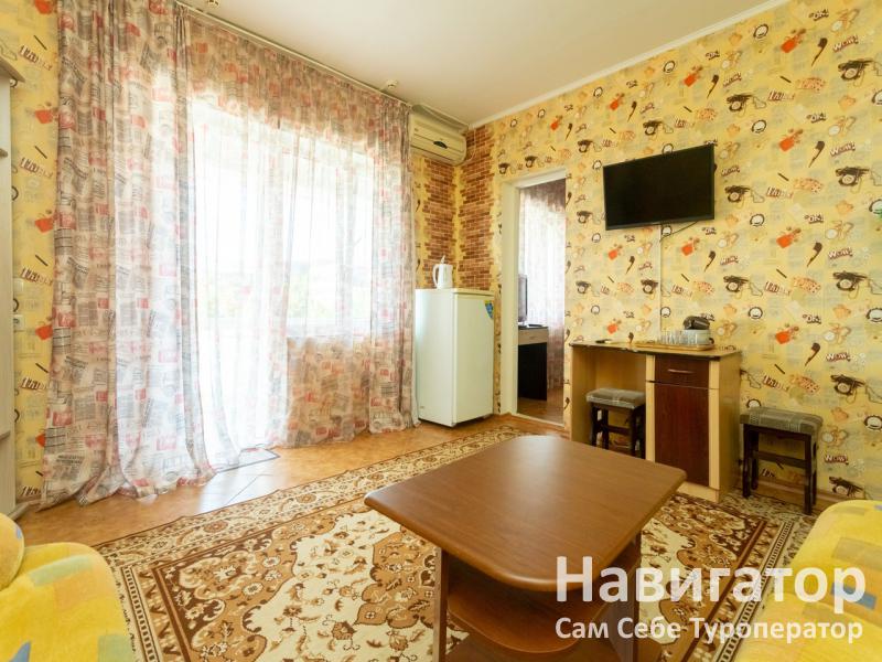 ЛАЗУРНЫЙ БЕРЕГ - гостиничный комплекс в Лермонтово