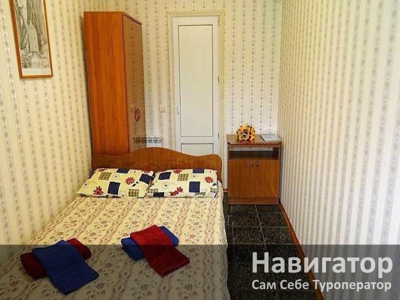 ЮЖНЫЙ - гостевой дом в Геленджик (Толстый мыс)
