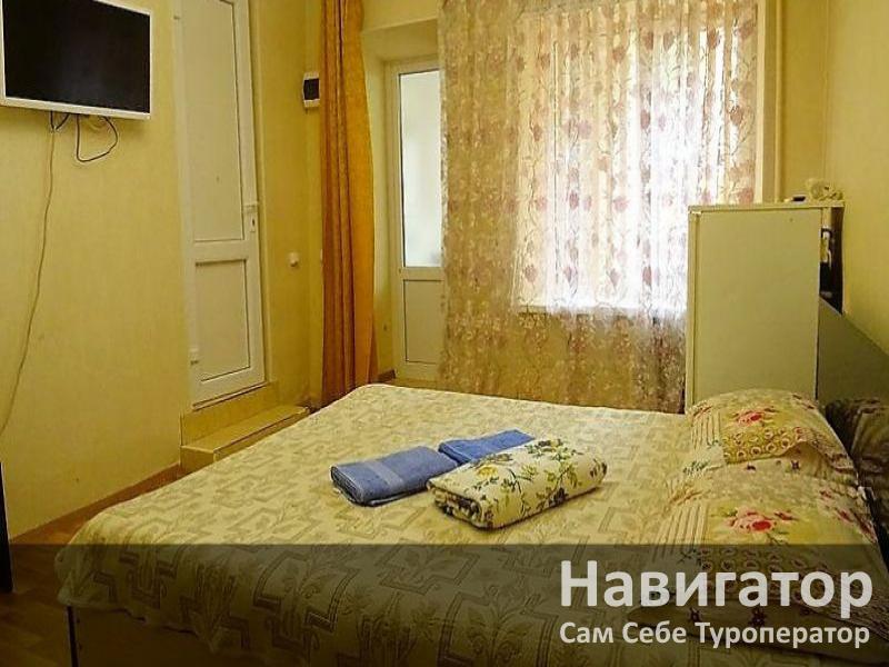 ЮЖНЫЙ - гостевой дом в Геленджик (Толстый мыс)