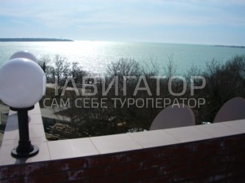 У МОРЯ - гостевой дом в Геленджик центр