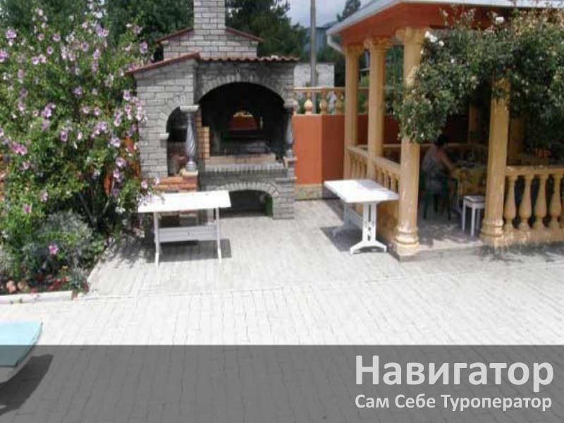 КЛЕНОВЫЙ ЛИСТ- гостиница в Геленджик центр