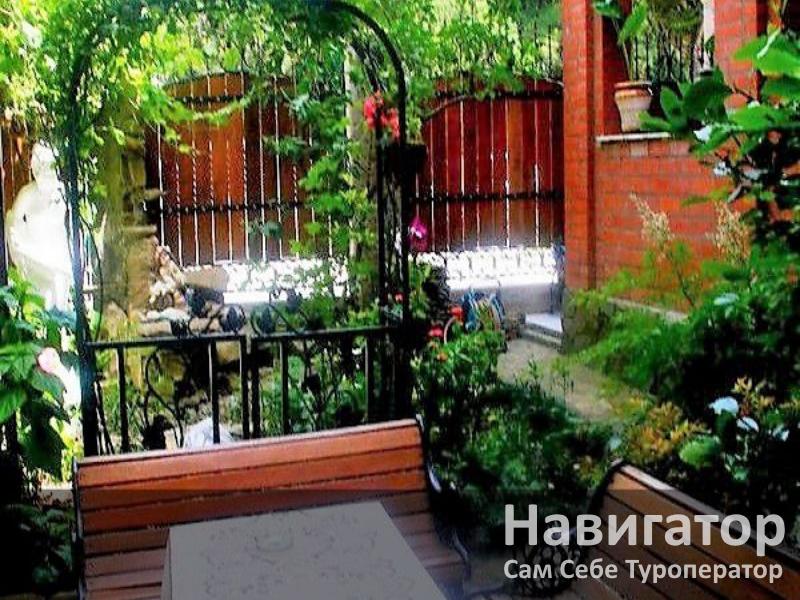 ПЕТРОВИЧ - пансионат  в Геленджик центр