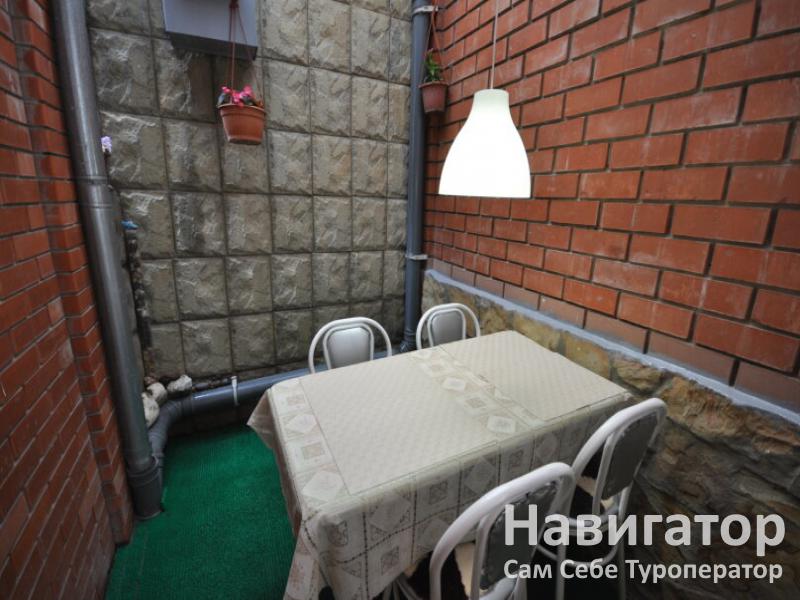 ОТДЫХАЙ У ГАЛИНЫ - гостиница в Геленджик (Толстый мыс)