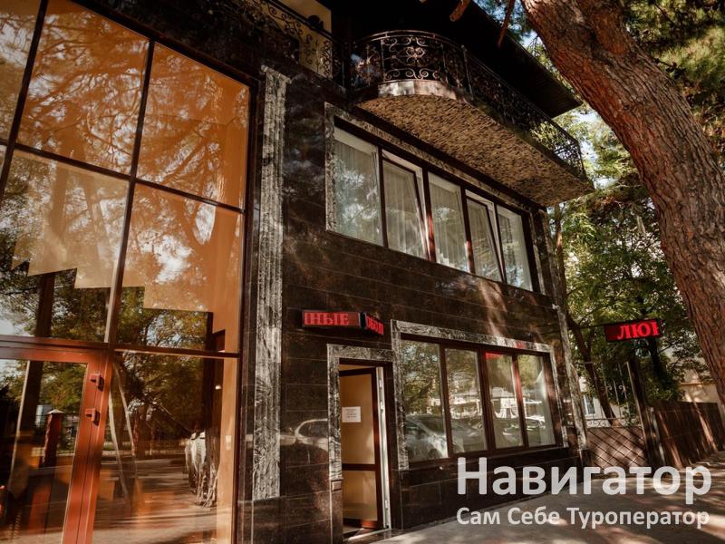НИКА - гостиница в Геленджик (Толстый мыс)
