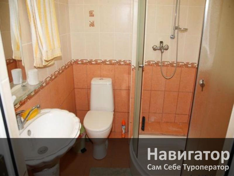 МАЛАХИТ - гостевой дом в Геленджик (Толстый мыс)