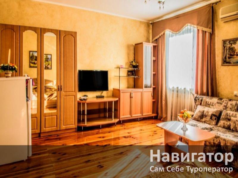 ЛАЗУРНЫЙ - отель в Геленджик центр