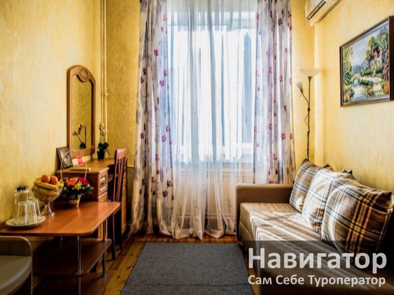 ЛАЗУРНЫЙ - отель в Геленджик центр