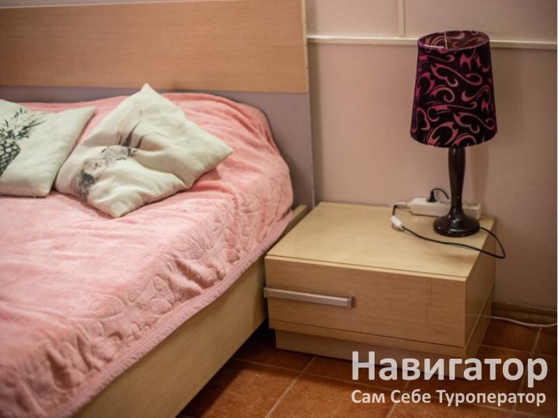 НА ЛАЗУРНОЙ - гостевой дом в Геленджик центр