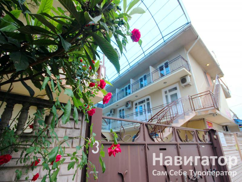 САРАТОВ - гостиница в Адлер