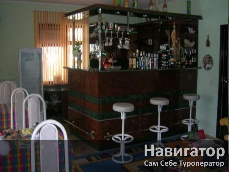 БЕЛЫЙ ЗАМОК - гостевой дом в Геленджик (Толстый мыс)