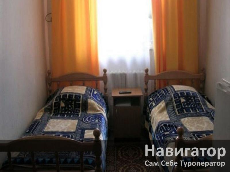БЕЛЫЙ ЗАМОК - гостевой дом в Геленджик (Толстый мыс)