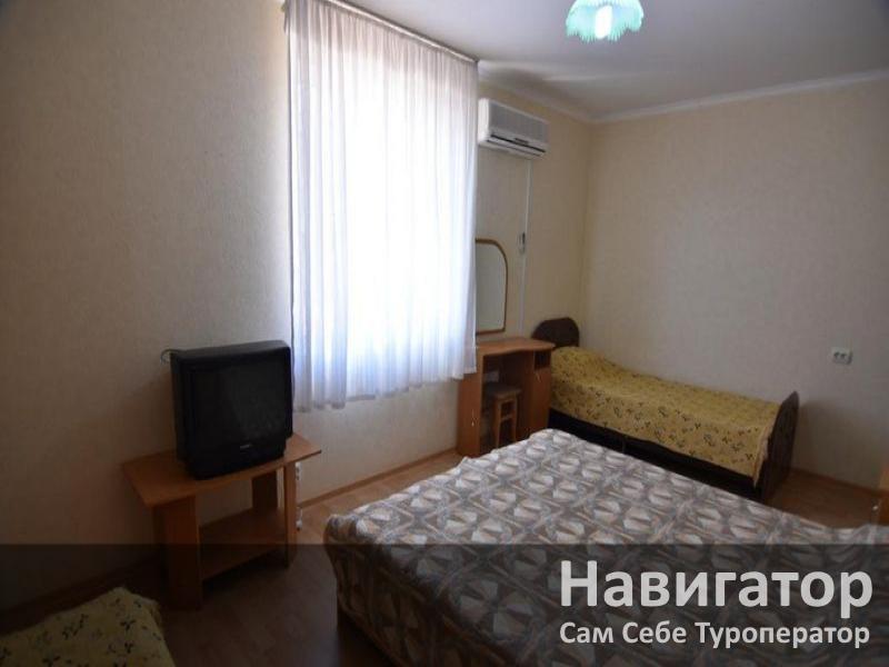 ЭВРИКА - гостевой дом в Геленджик (Толстый мыс)