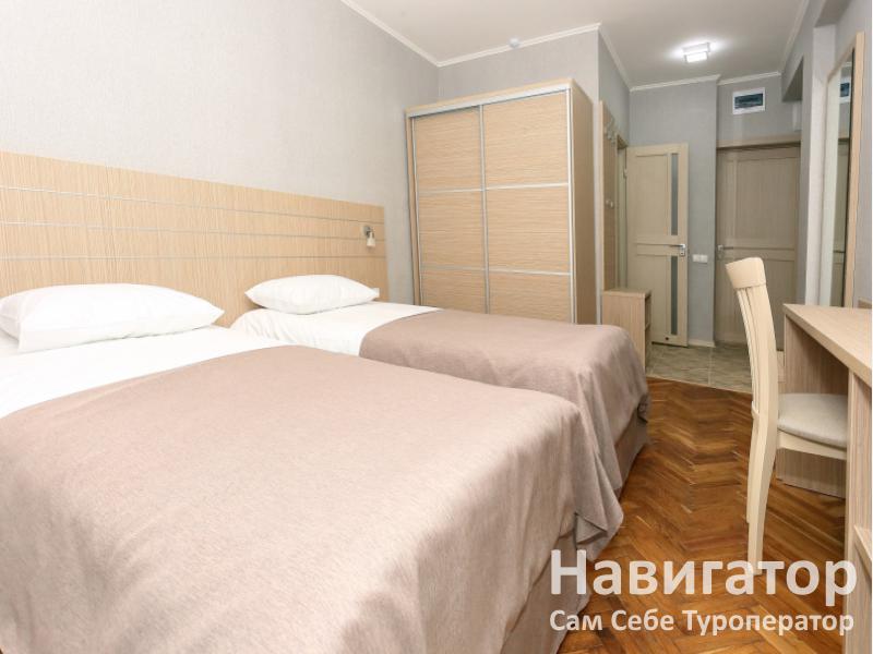 КРЫМ - гостиница в Севастополь