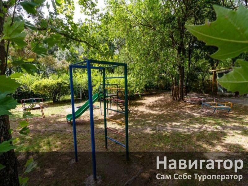 ГЕЛЕНДЖИК - база отдыха в Геленджик (Тонкий мыс)