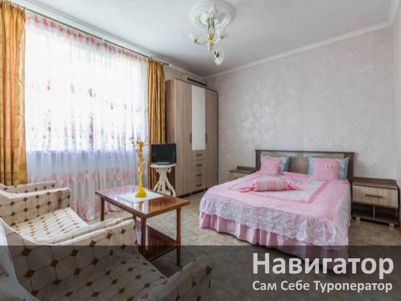 ЛЮДМИЛА - гостевой дом в Геленджик (Толстый мыс)