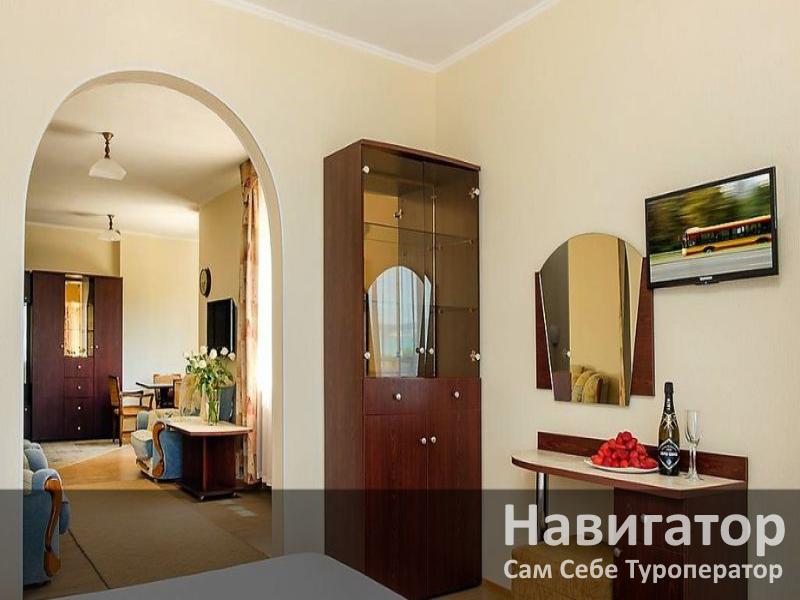 МАРИЯ - отель в Геленджик (Толстый мыс)