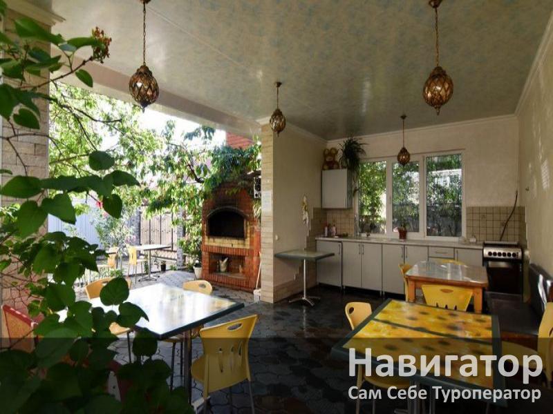 НА СЕВАСТОПОЛЬСКОЙ - гостевой дом в Геленджик (Тонкий мыс)