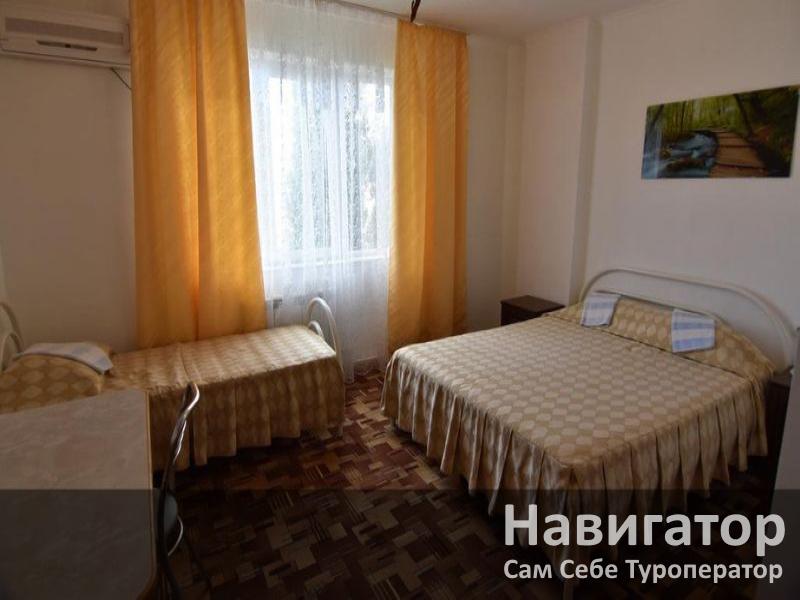 НА СЕВАСТОПОЛЬСКОЙ - гостевой дом в Геленджик (Тонкий мыс)