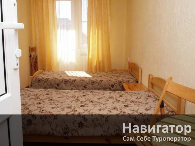 ГОСТЕВОЙ ДОМ НА ЧЕХОВА - гостевой дом в Геленджик (Толстый мыс)