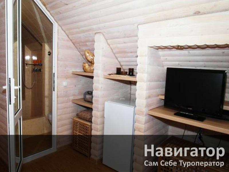 ГОСТЕВОЙ ДОМ НА ЧЕХОВА - гостевой дом в Геленджик (Толстый мыс)