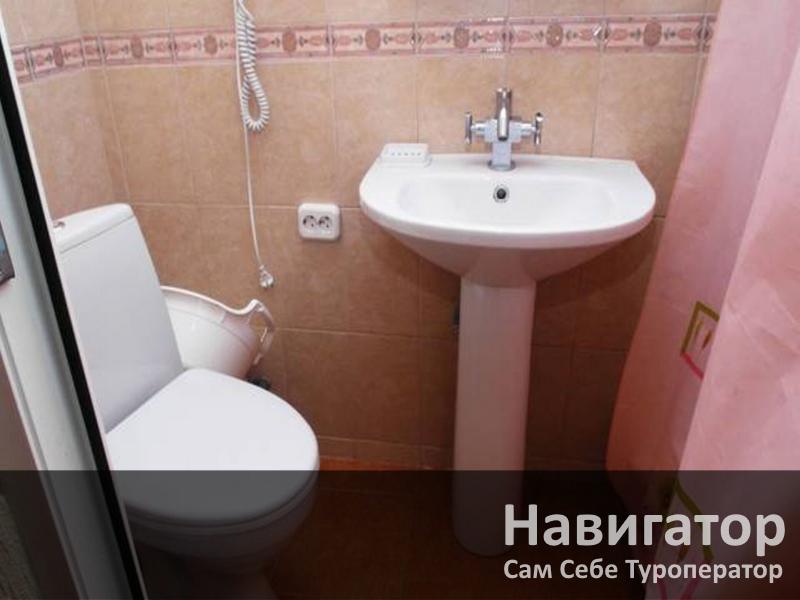 ГОСТЕВОЙ ДОМ НА ЧЕХОВА - гостевой дом в Геленджик (Толстый мыс)