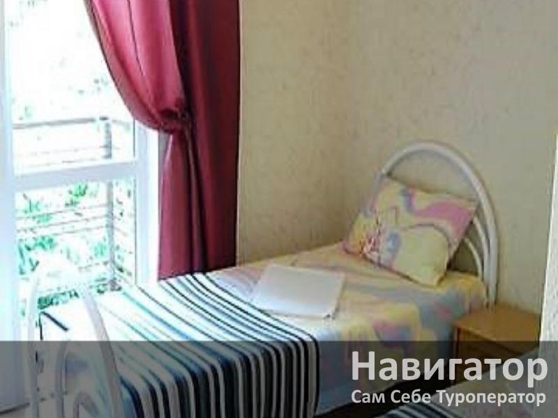 «УЛЬЯНОВСКАЯ 35» - гостевой дом в Геленджик (Толстый мыс)