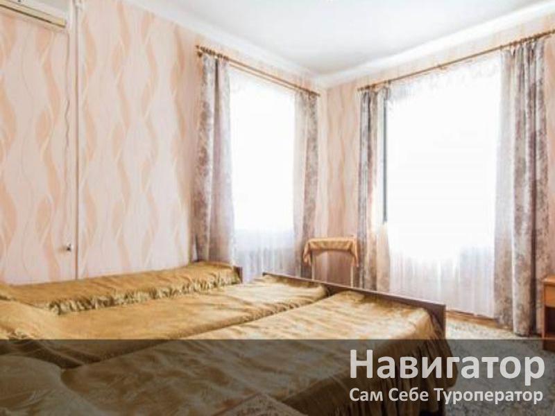 ЛЮДМИЛА - гостевой дом в Геленджик (Тонкий мыс)
