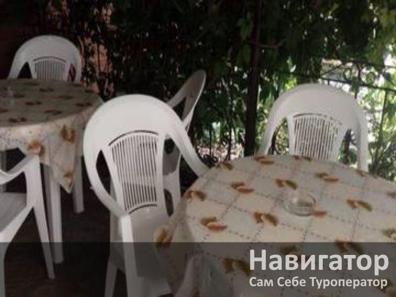 ЛЮДМИЛА - гостевой дом в Геленджик (Тонкий мыс)