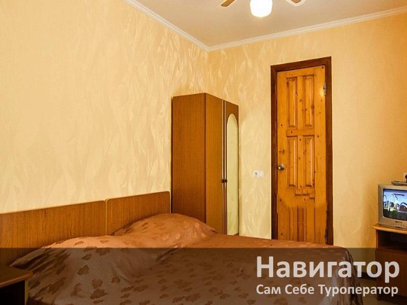 У НАДИИ - гостевой дом в Геленджик (Тонкий мыс)
