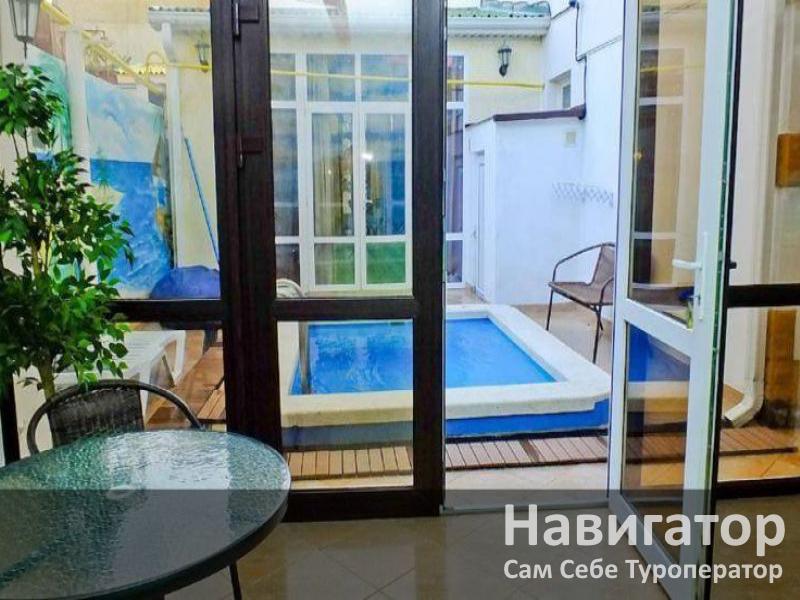 НА ДЕСАНТНОЙ - гостевой дом в Геленджик (Тонкий мыс)