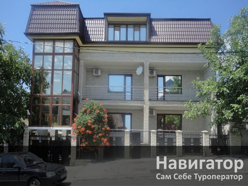 ЛЮДМИЛА - гостевой дом в Геленджик центр