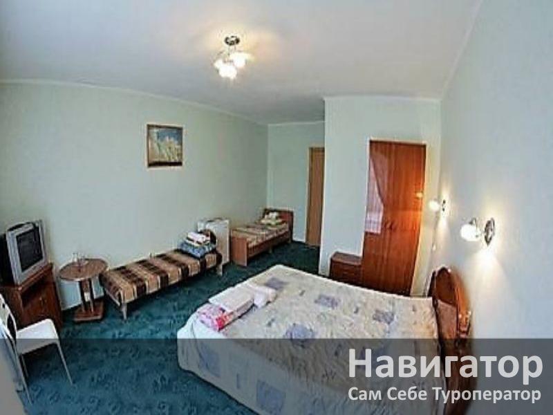 ЗЛАТО - гостевой дом в Геленджик (Тонкий мыс)