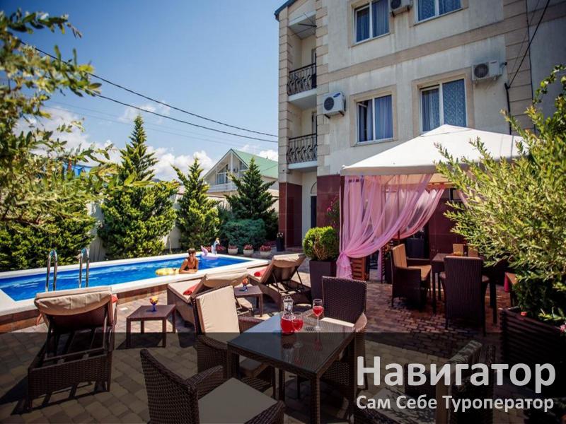 ДИНАСТИЯ - гостевой дом в Геленджик (Толстый мыс)