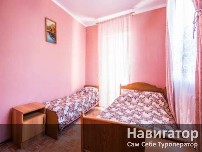 ВИКТОРИЯ - гостевой дом в Геленджик (Толстый мыс)