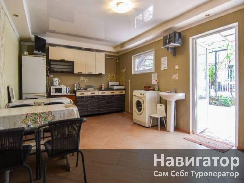 ЛАЗУРЬ МАРИН - гостевой дом в Геленджик