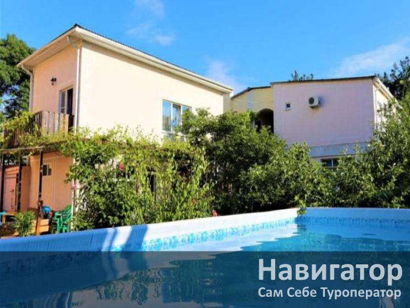 У НИКОЛАЕВНЫ - гостевой дом в Геленджик