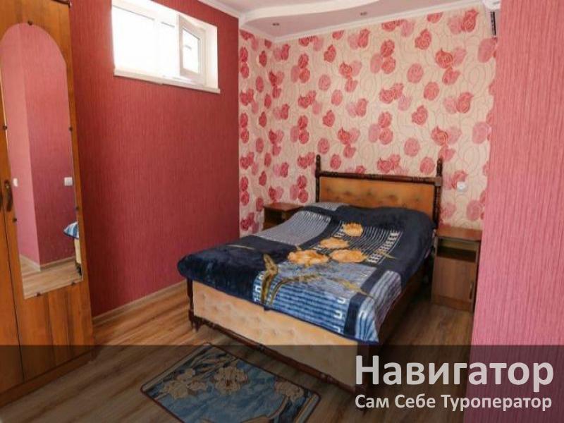 У НИКОЛАЕВНЫ - гостевой дом в Геленджик