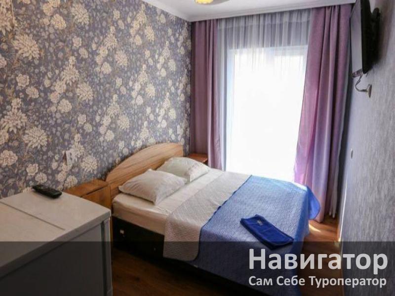 У НИКОЛАЕВНЫ - гостевой дом в Геленджик