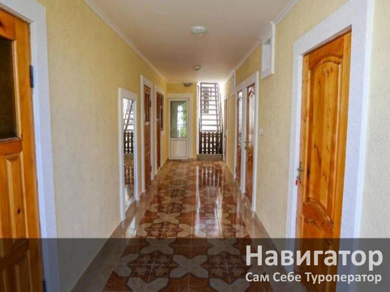 У НИКОЛАЕВНЫ - гостевой дом в Геленджик