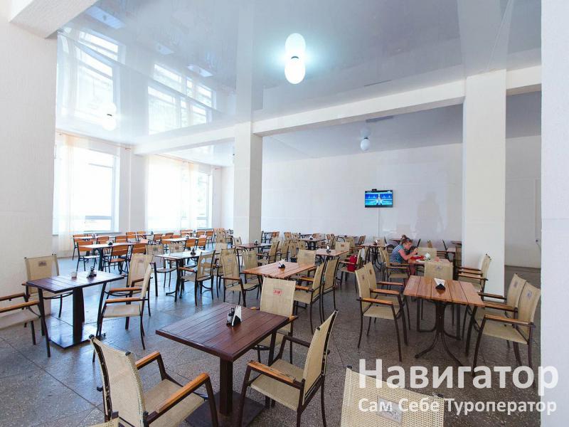 ФАКЕЛ - база отдыха в Кабардинка