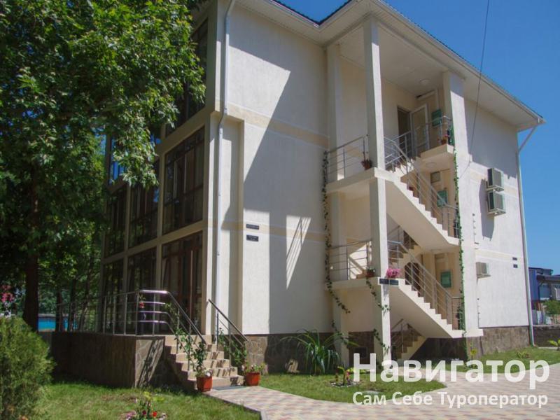 АЛЬБАТРОС - гостинично развлекательный комплекс в Архипо-Осиповка