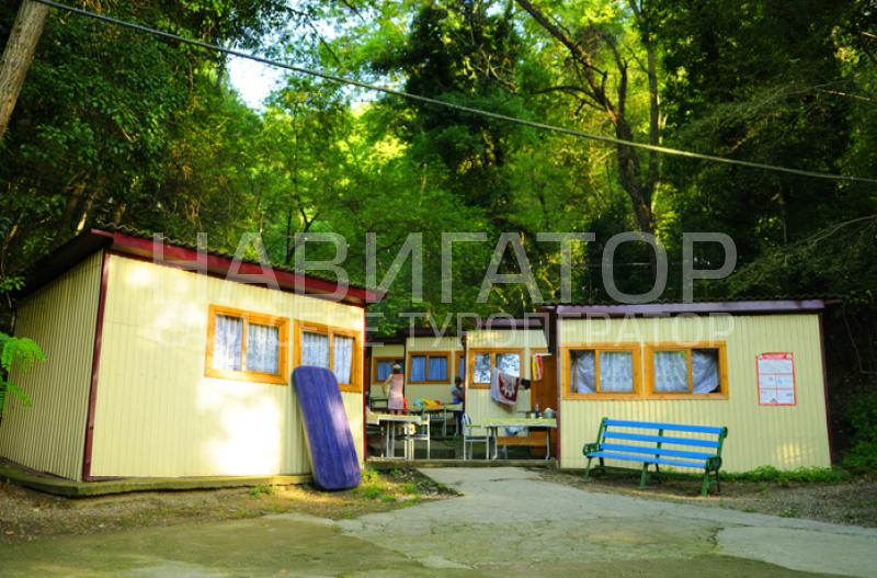 У ЛЕНЫ - база отдыха в Курортные поселки Геленджика