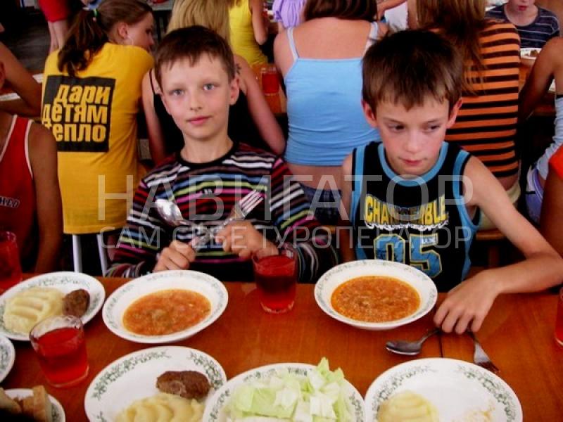 МАЛОЗЕМЕЛЕЦ - детский оздоровительный лагерь в Курортные поселки Геленджика