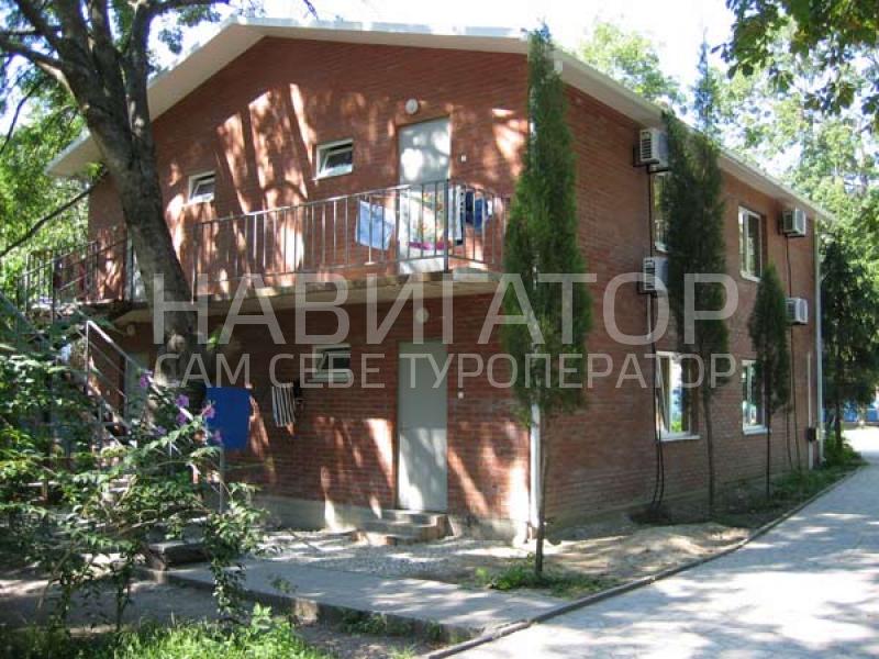 ЗОЛОТАЯ ЛОЗА - база отдыха в Курортные поселки Геленджика ЗОЛОТАЯ ЛОЗА - база отдыха в Курортные поселки Геленджика