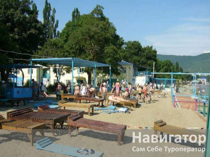 ИСКРА - детский оздоровительный лагерь в Южная Озереевка пос.