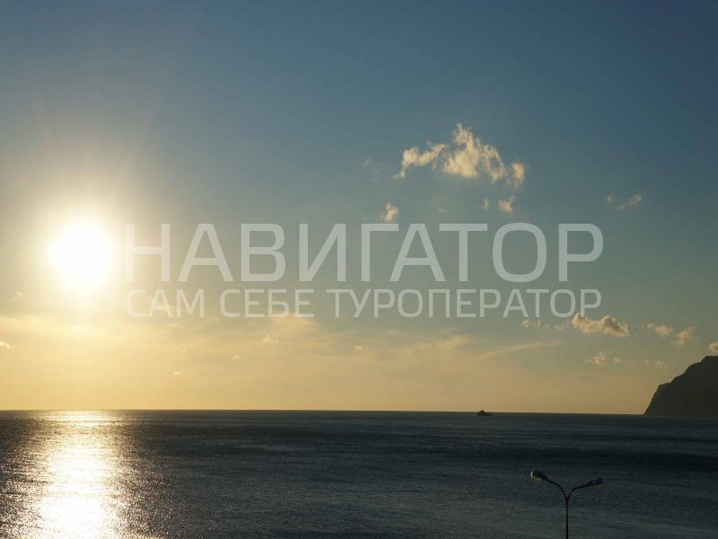 ФАКЕЛ - база отдыха в Широкая балка
