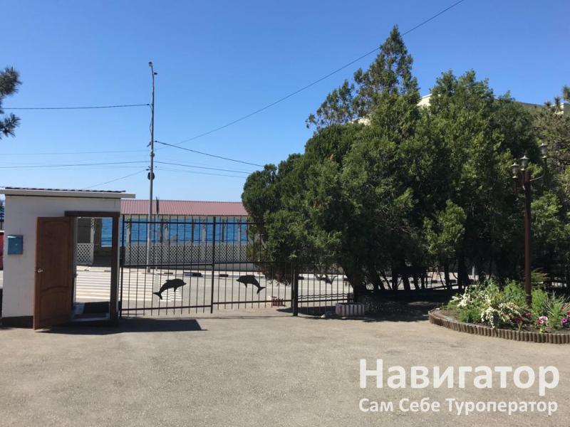 АЛЬБАТРОС - база отдыха в Широкая балка