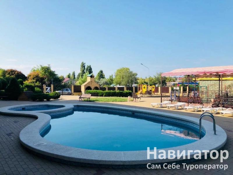 РЕТРО - гостевой дом в Витязево